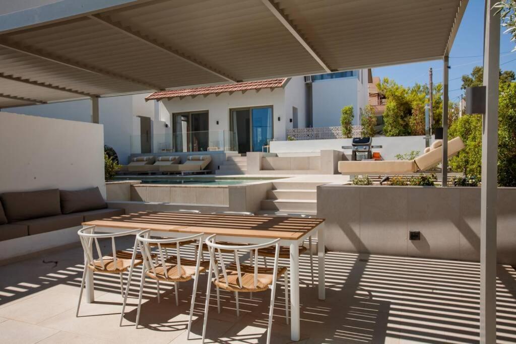 Chania Living Stories Villa With Piano Bagian luar foto