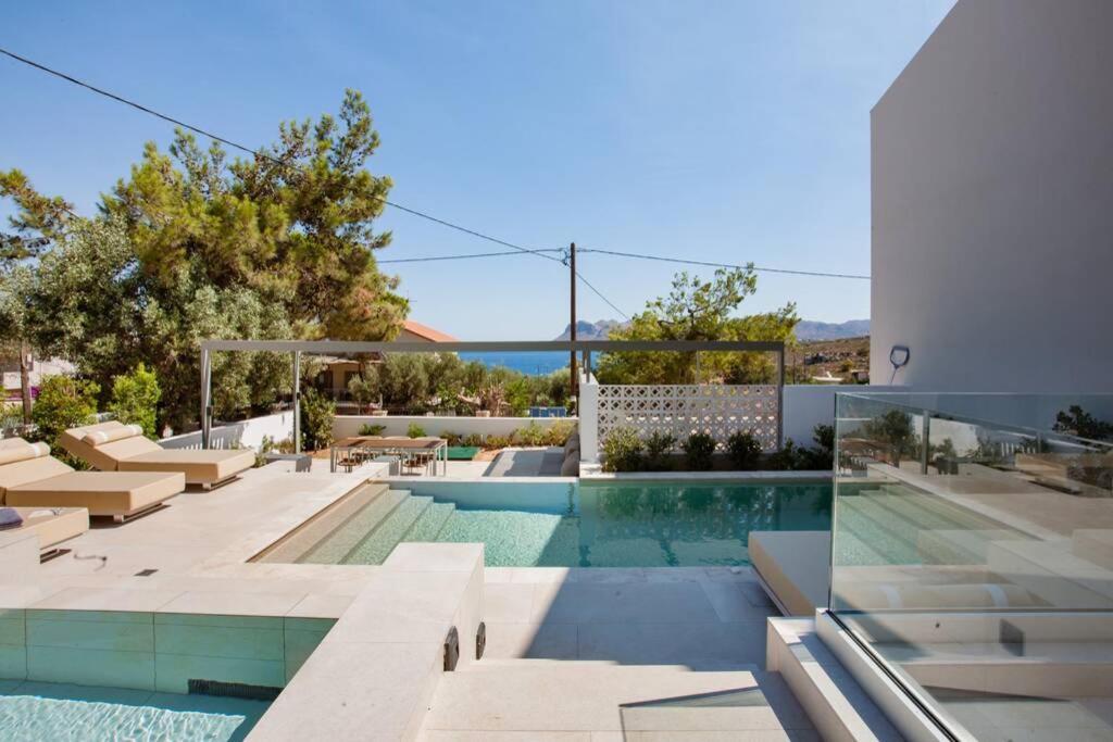 Chania Living Stories Villa With Piano Bagian luar foto