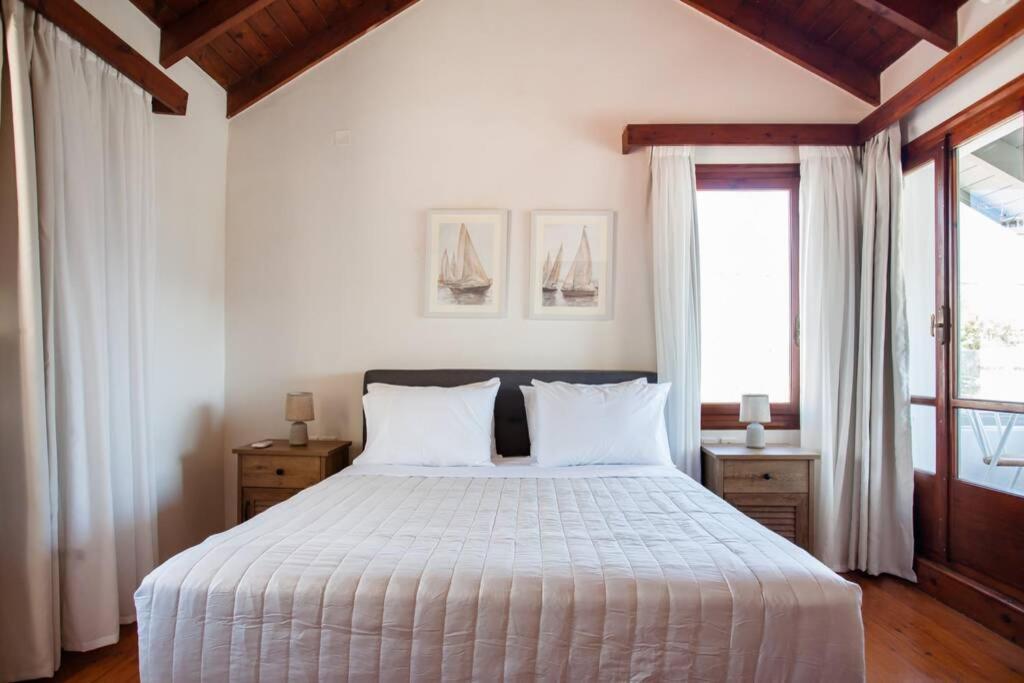Chania Living Stories Villa With Piano Bagian luar foto