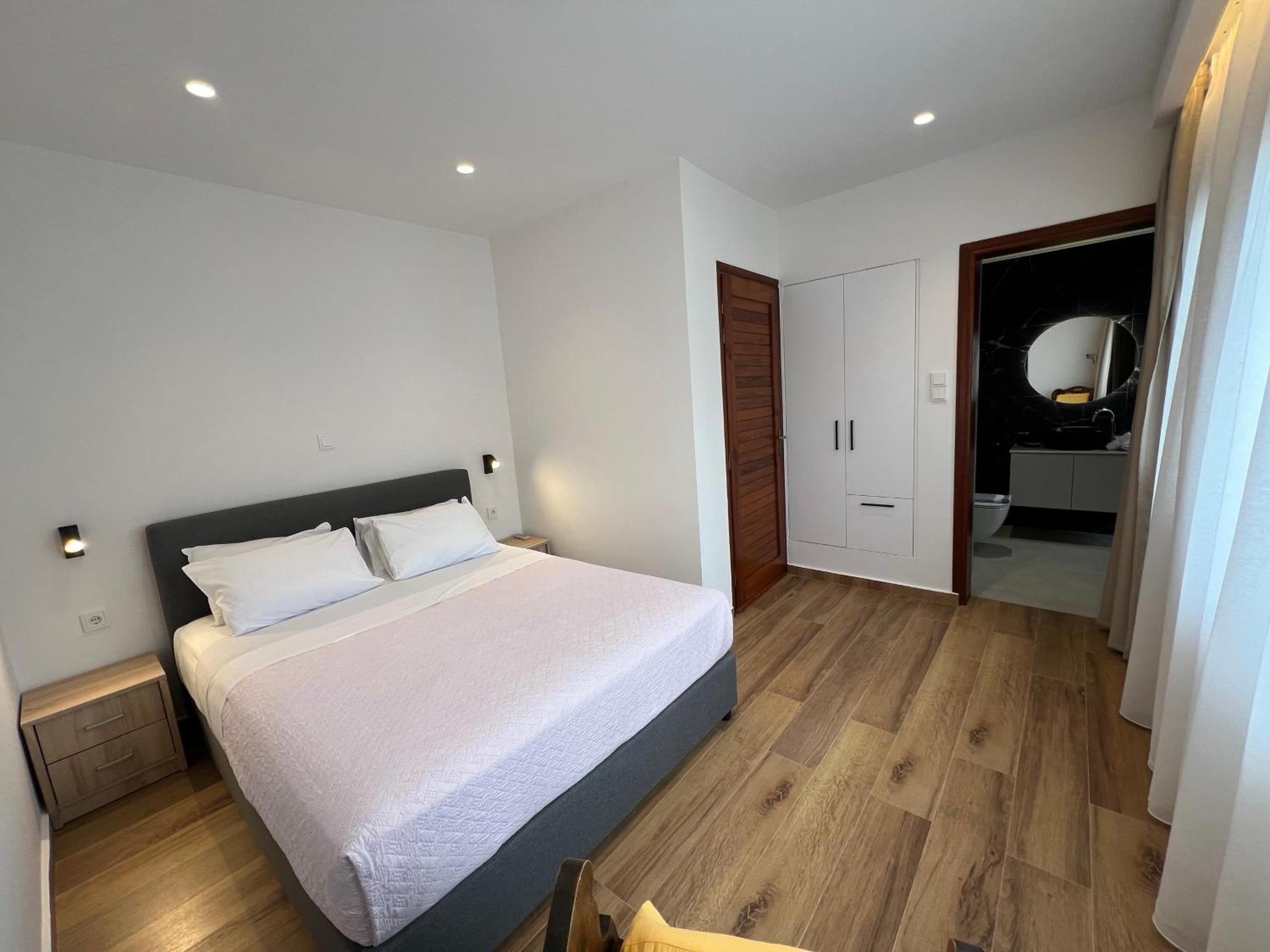 Chania Living Stories Villa With Piano Bagian luar foto